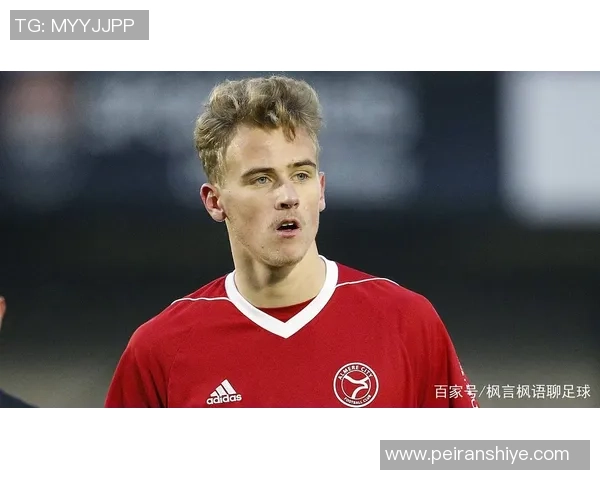 足球明星鲁尼的儿子展现天赋未来足球新星的崛起之路